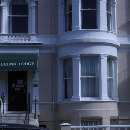 Queens Lodge ลานดัดโน ภายนอก รูปภาพ